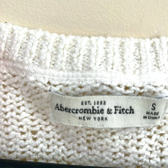 ABERCROMBIE & FITCH Cream Lace Sleeve Gold Fleck Pullover Sweater Size S - Picture 8 of 8
